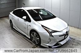 toyota prius 2017 -TOYOTA--Prius ZVW50-6061470---TOYOTA--Prius ZVW50-6061470-