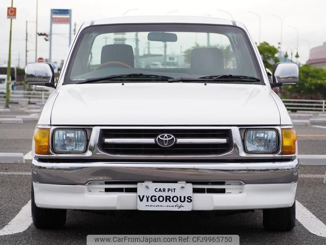 toyota hilux-sports-pick-up 2001 quick_quick_GC-RZN152H_RZN152-0001978 image 2