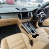 porsche macan 2018 quick_quick_J1H2_WP1ZZZ95ZJLB76535 image 9