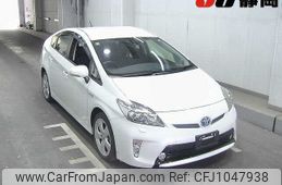 toyota prius 2013 -TOYOTA--Prius ZVW30--ZVW30-1658369---TOYOTA--Prius ZVW30--ZVW30-1658369-