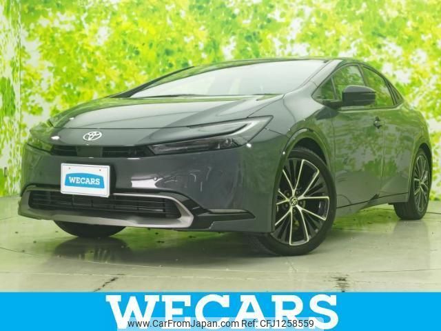 toyota prius 2023 quick_quick_6AA-MXWH60_MXWH60-4052058 image 1