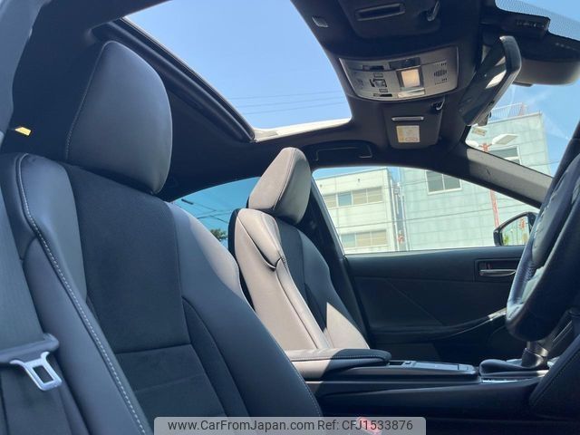 lexus is 2023 CFJ1533876 image 2