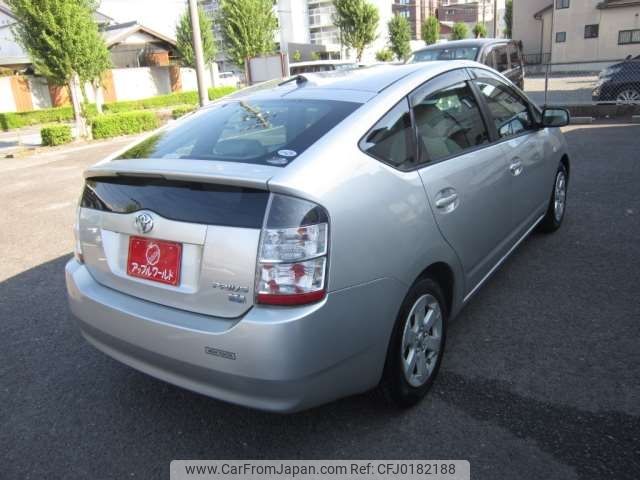 toyota prius 2004 -TOYOTA--Prius DAA-NHW20--NHW20-0068611---TOYOTA--Prius DAA-NHW20--NHW20-0068611- image 2