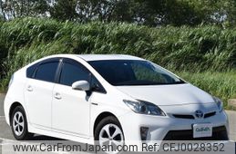 toyota prius 2015 -TOYOTA--Prius DAA-ZVW30--ZVW30-1965276---TOYOTA--Prius DAA-ZVW30--ZVW30-1965276-