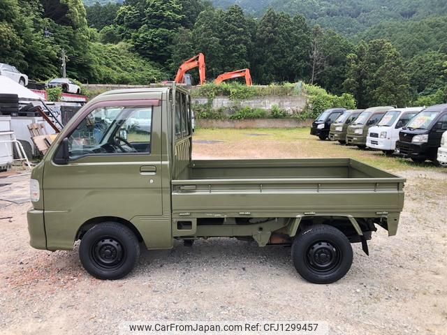daihatsu hijet-truck 2000 211bd33324dbbbfdef9a1f28a80b8cf8 image 2