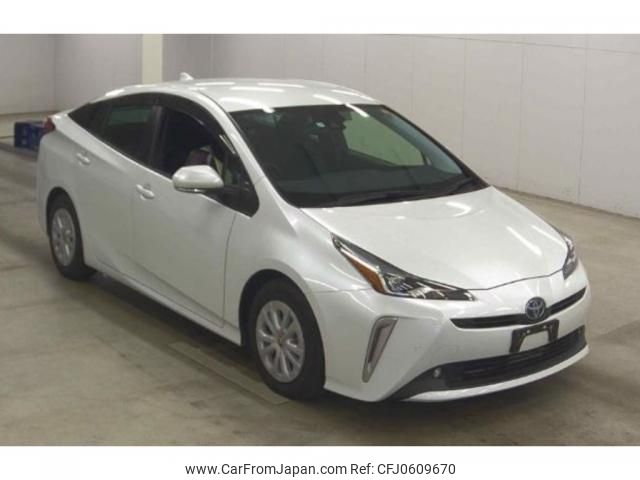 toyota prius 2021 quick_quick_6AA-ZVW51_6226394 image 1