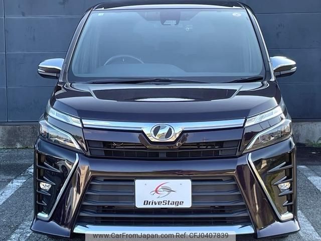 toyota voxy 2018 quick_quick_ZRR80W_ZRR80-0457095 image 2