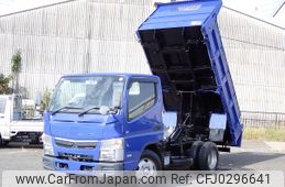 mitsubishi-fuso canter 2019 24942806