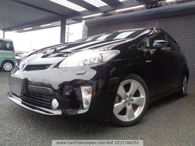 toyota prius 2014 quick_quick_ZVW30_ZVW30-1862371 image 1