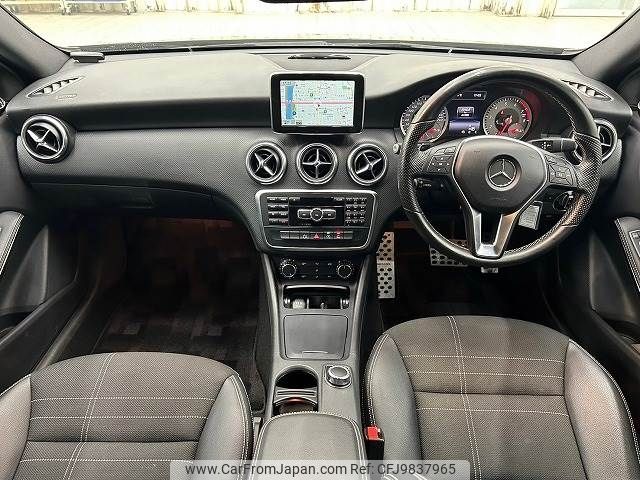 mercedes-benz a-class 2015 -MERCEDES-BENZ--Benz A Class DBA-176042--WDD1760422V070195---MERCEDES-BENZ--Benz A Class DBA-176042--WDD1760422V070195- image 2