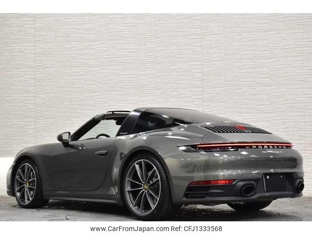 porsche 911 2021 quick_quick_3BA-992L30_WP0ZZZ99ZMS228511 image 2