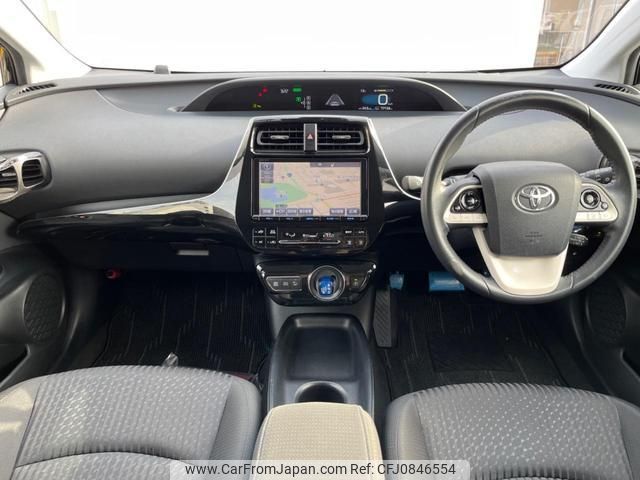 toyota prius 2017 quick_quick_ZVW50_ZVW50-6086607 image 2