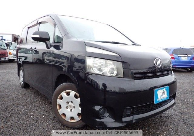 toyota voxy 2009 CFJ9506603 image 2
