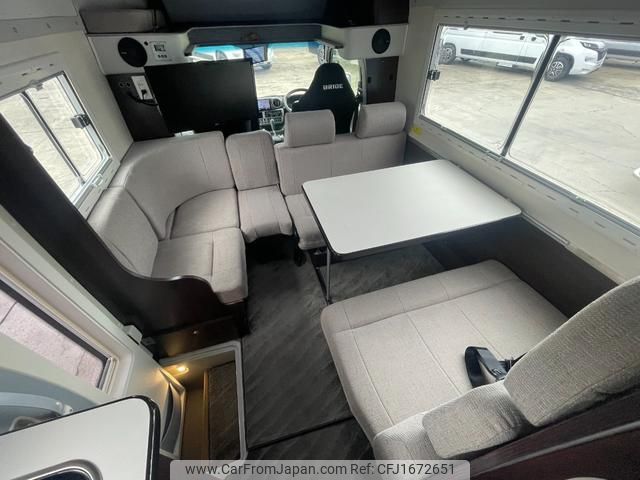 toyota camroad 2017 CFJ1672651 image 2