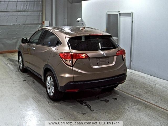 honda vezel 2018 -HONDA--VEZEL RU1-1233151---HONDA--VEZEL RU1-1233151- image 2