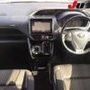 toyota voxy 2018 -TOYOTA--Voxy ZRR80W-0424225---TOYOTA--Voxy ZRR80W-0424225- image 9