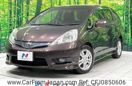 honda fit-shuttle-hybrid 2013 quick_quick_GP2_GP2-3120463