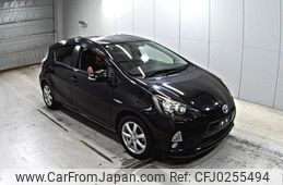 toyota aqua 2014 -TOYOTA--AQUA NHP10-6324623---TOYOTA--AQUA NHP10-6324623-