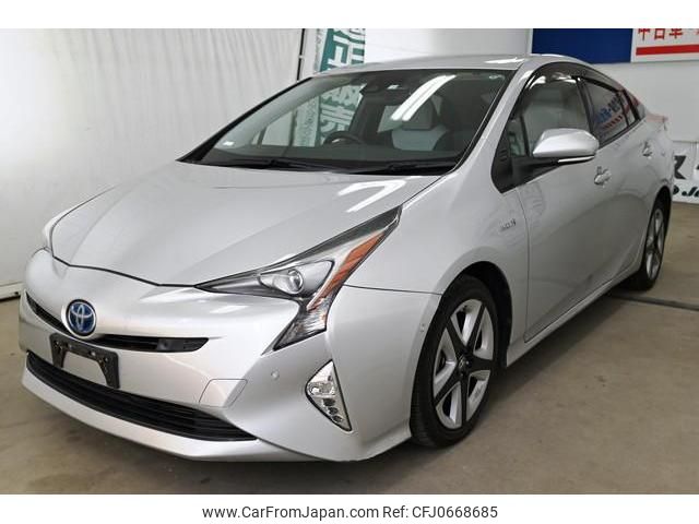 toyota prius 2016 quick_quick_DAA-ZVW51_ZVW51-6006839 image 2