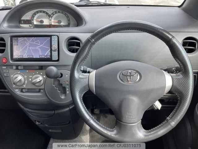 toyota sienta 2011 TE3360 image 2