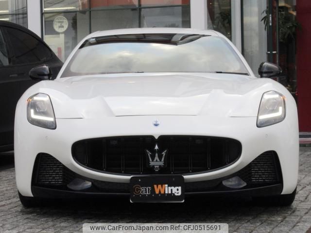 maserati granturismo 2024 quick_quick_7BA-M189_ZAMBMVBB0RX448539 image 2