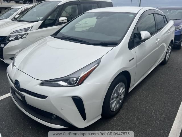 toyota prius 2019 quick_quick_DAA-ZVW55_ZVW55-6001603 image 1