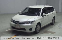 toyota corolla-fielder 2013 -TOYOTA--Corolla Fielder DAA-NKE165G--NKE165-7024640---TOYOTA--Corolla Fielder DAA-NKE165G--NKE165-7024640-