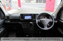 daihatsu hijet-cargo 2018 GOO_JP_988025020100201170001