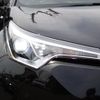 toyota c-hr 2017 GOO_JP_700072025530250520002 image 21