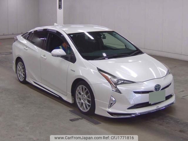 toyota prius 2017 CFJ1771816 image 1