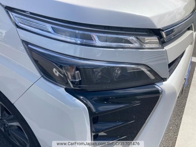 toyota voxy 2021 CFJ1701476 image 2