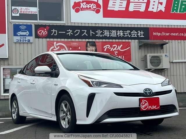 toyota prius 2019 -TOYOTA--Prius ZVW55--6004247---TOYOTA--Prius ZVW55--6004247- image 1