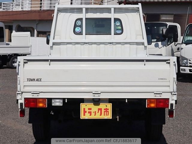 toyota townace-truck 2019 CFJ1883617 image 2