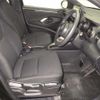 toyota yaris 2023 CFJ1580206 image 6