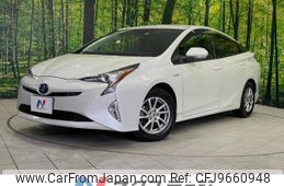 toyota prius 2017 -TOYOTA--Prius DAA-ZVW55--ZVW55-8040623---TOYOTA--Prius DAA-ZVW55--ZVW55-8040623-