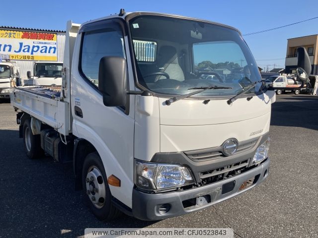 hino dutro 2018 -HINO--Hino Dutoro TKG-XZC610T--XZC610-0008543---HINO--Hino Dutoro TKG-XZC610T--XZC610-0008543- image 1