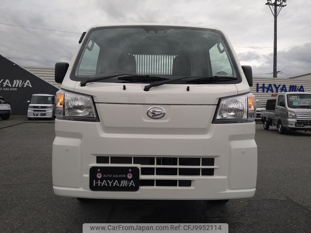 daihatsu hijet-truck 2024 CARSENSOR_JP_AU5830342240 image 2