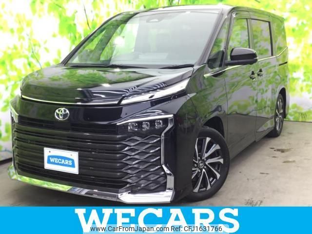 toyota voxy 2022 CFJ1631766 image 1