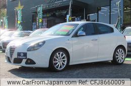 alfa-romeo giulietta 2012 -ALFA ROMEO--Alfa Romeo Giulietta 940141--ZAR94000007157074---ALFA ROMEO--Alfa Romeo Giulietta 940141--ZAR94000007157074-