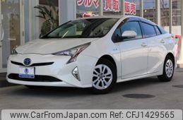 toyota prius 2016 CFJ1429565