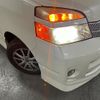 toyota voxy 2006 -TOYOTA--Voxy DBA-AZR60G--AZR60-3017821---TOYOTA--Voxy DBA-AZR60G--AZR60-3017821- image 25