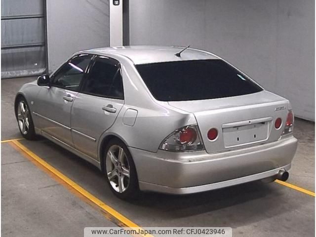 toyota altezza 2002 quick_quick_GH-SXE10_0044250 image 2