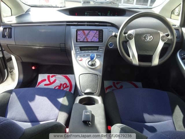 toyota prius 2013 -TOYOTA--Prius DAA-ZVW30--ZVW30-5728795---TOYOTA--Prius DAA-ZVW30--ZVW30-5728795- image 2