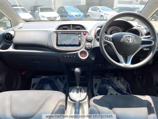 honda fit 2013 CFJ1523345 image 2