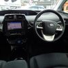 toyota prius 2018 quick_quick_DAA-ZVW50_ZVW50-8082578 image 3