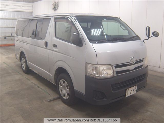 toyota hiace-van 2011 CFJ1664166 image 1