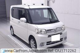 daihatsu tanto 2012 CFJ1712262