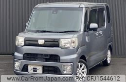 toyota prius-phv 2017 CFJ1544612