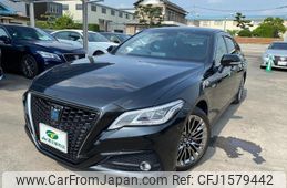 toyota crown 2018 CFJ1579442