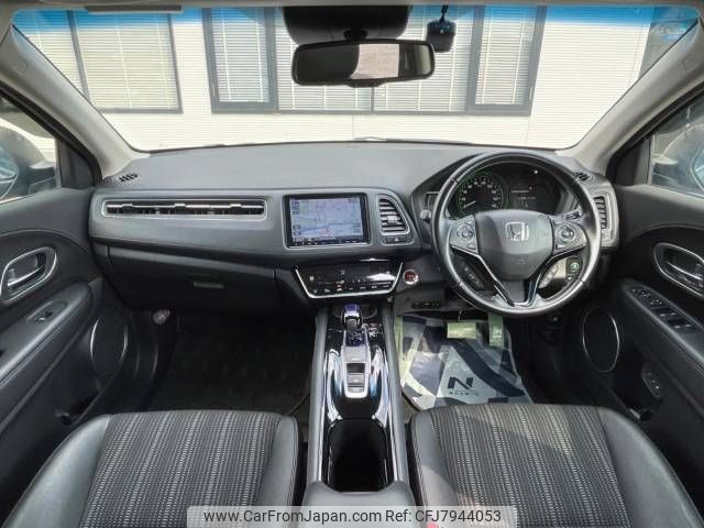 honda vezel 2017 -HONDA--VEZEL DAA-RU3--RU3-1240465---HONDA--VEZEL DAA-RU3--RU3-1240465- image 2